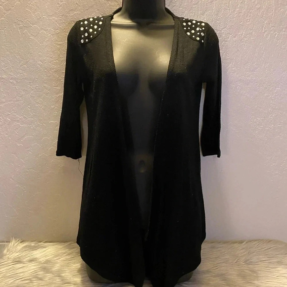 Rue21 Women's Black Open Front Cardigan Small Studded Shoulder Lightweight - Picture 9 of 16